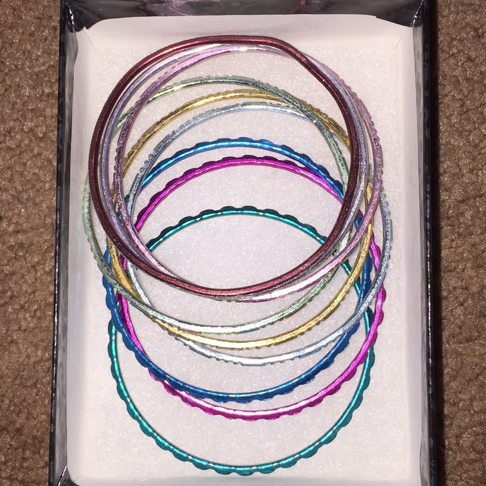 Colorful bangles